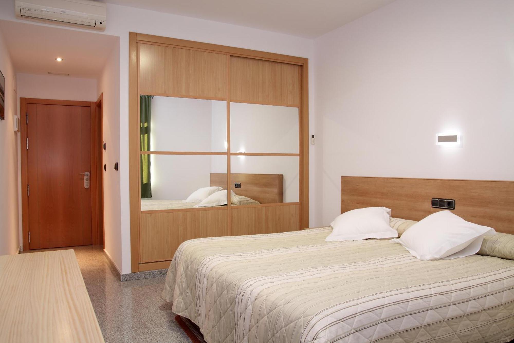 Hotel Albanta La Lantejuela 外观 照片