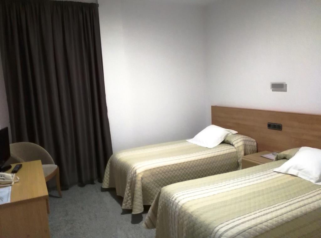 Hotel Albanta La Lantejuela 外观 照片