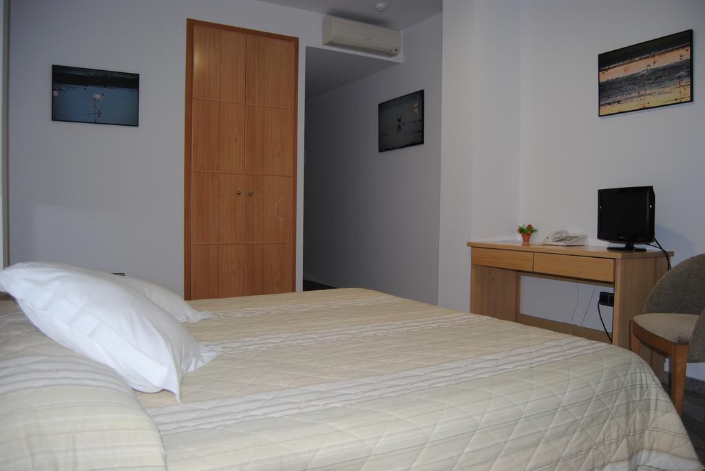 Hotel Albanta La Lantejuela 外观 照片