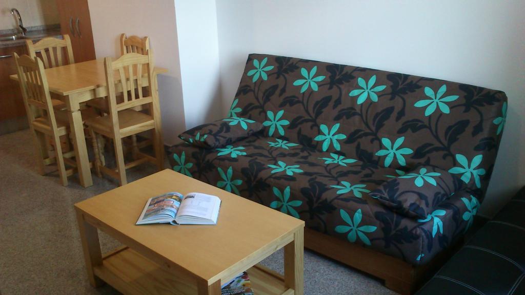 Hotel Albanta La Lantejuela 外观 照片