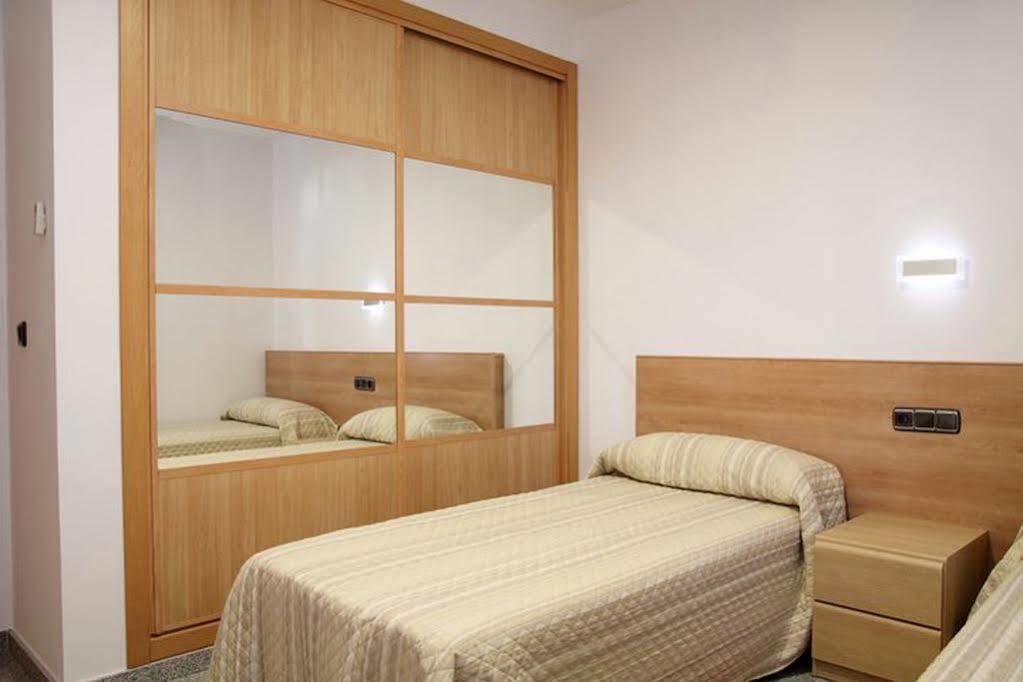 Hotel Albanta La Lantejuela 外观 照片