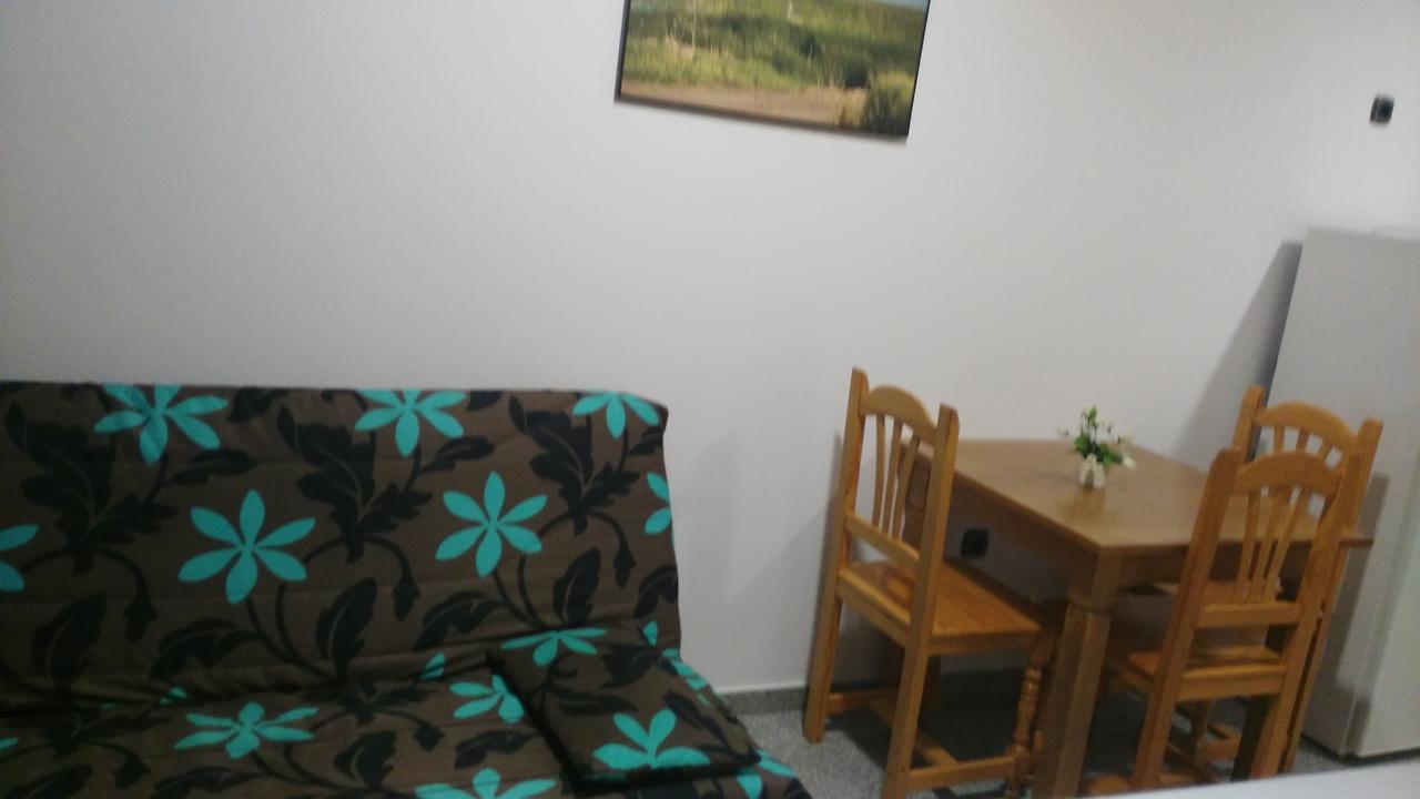 Hotel Albanta La Lantejuela 外观 照片